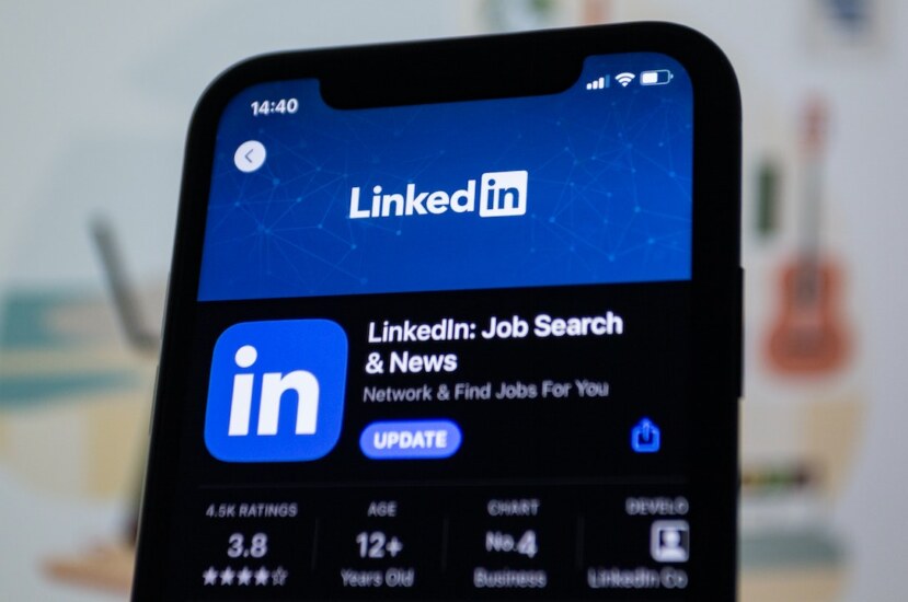 [Blog] How to Market on LinkedIn?